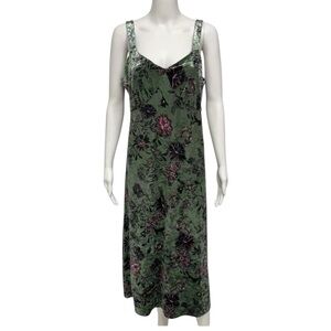 Floral Green Velvet Dress
